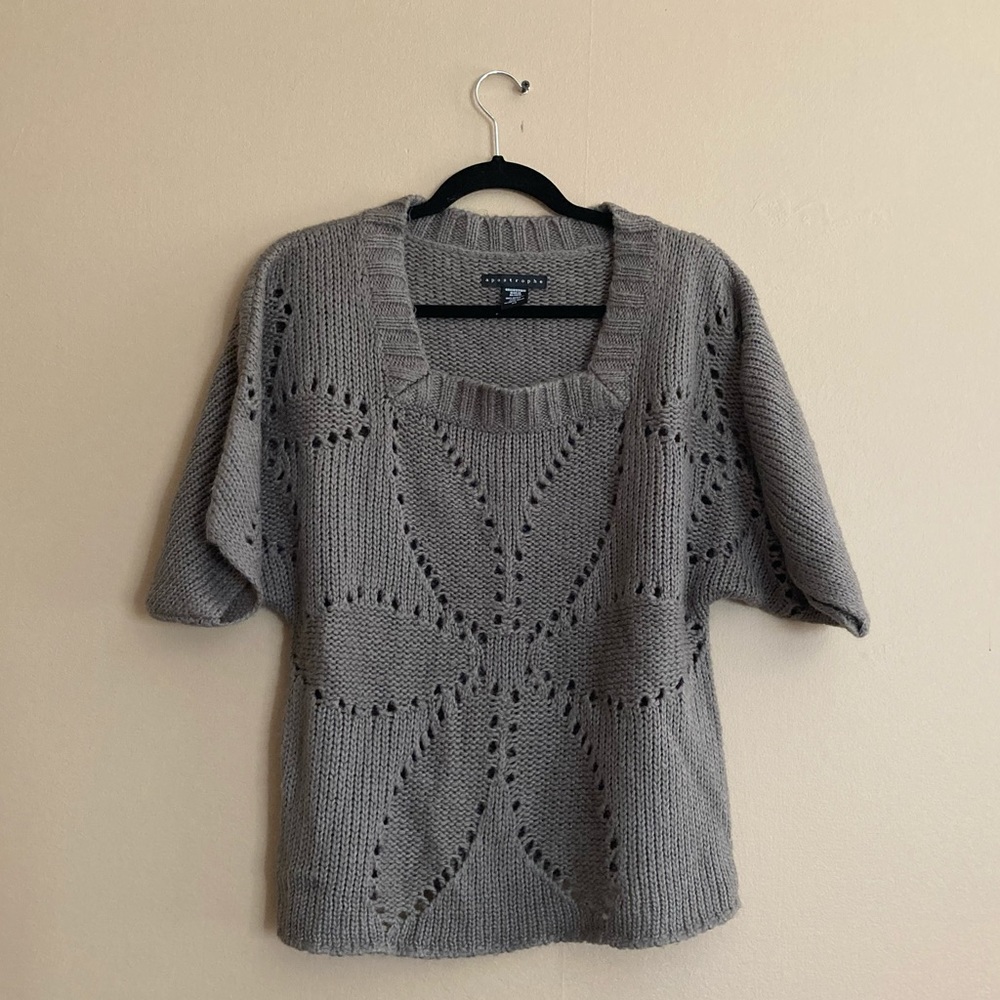 APOSTROPHE Sweater!
